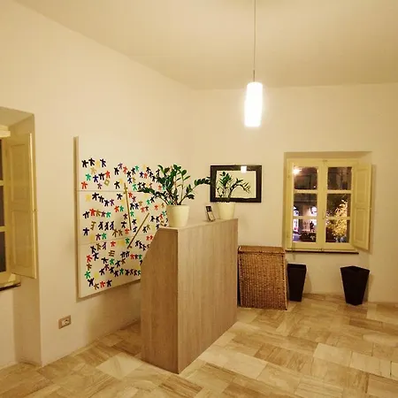 La Dell'officina Couette-café Olbia